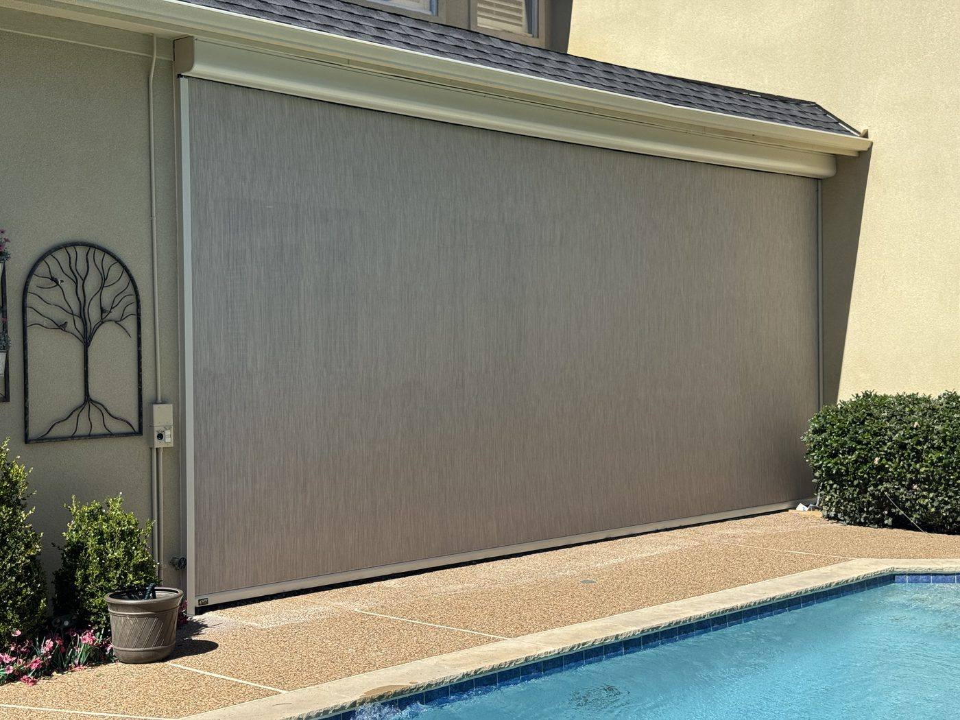 Poolside motorized screen tan